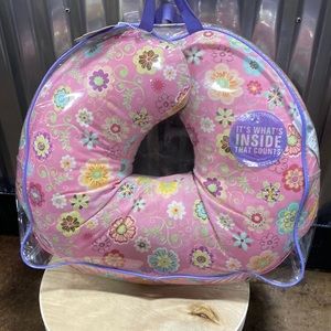 Boppy Pillow girlie